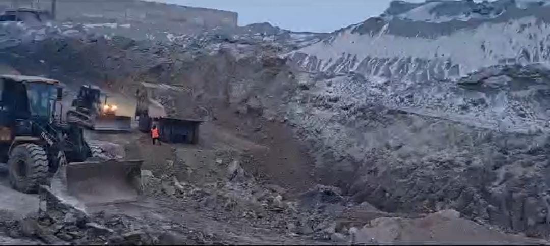 «Майқайың-алтын» АҚ тау-кен ауданындағы опырылған жерде іздестіру жұмыстары жалғасуда